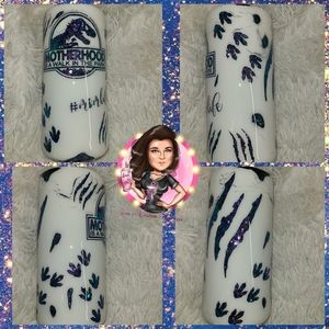 Tumbler Motherhood is a walk in the park